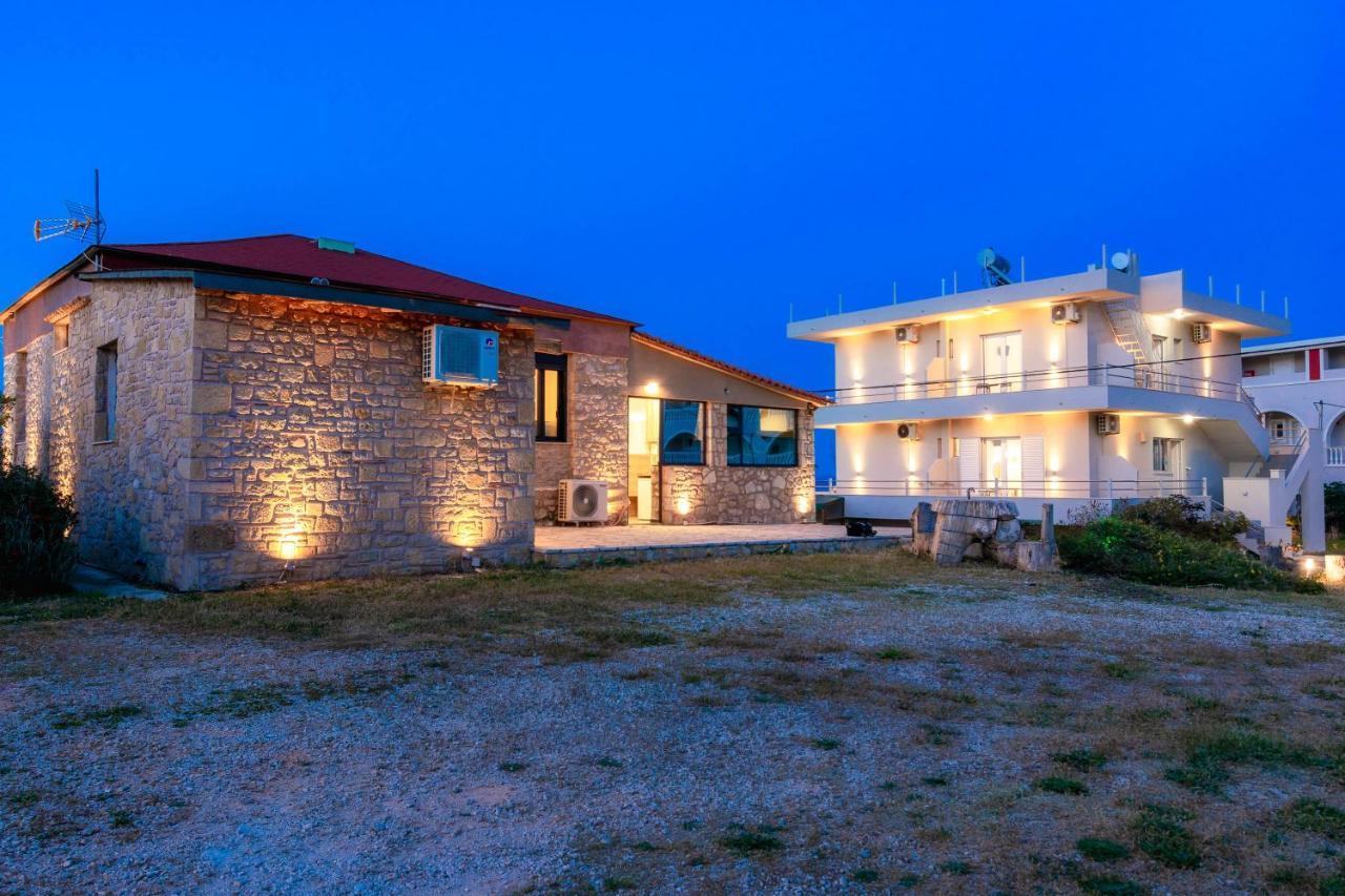 Georgia Apartments Kypseli Екстериор снимка