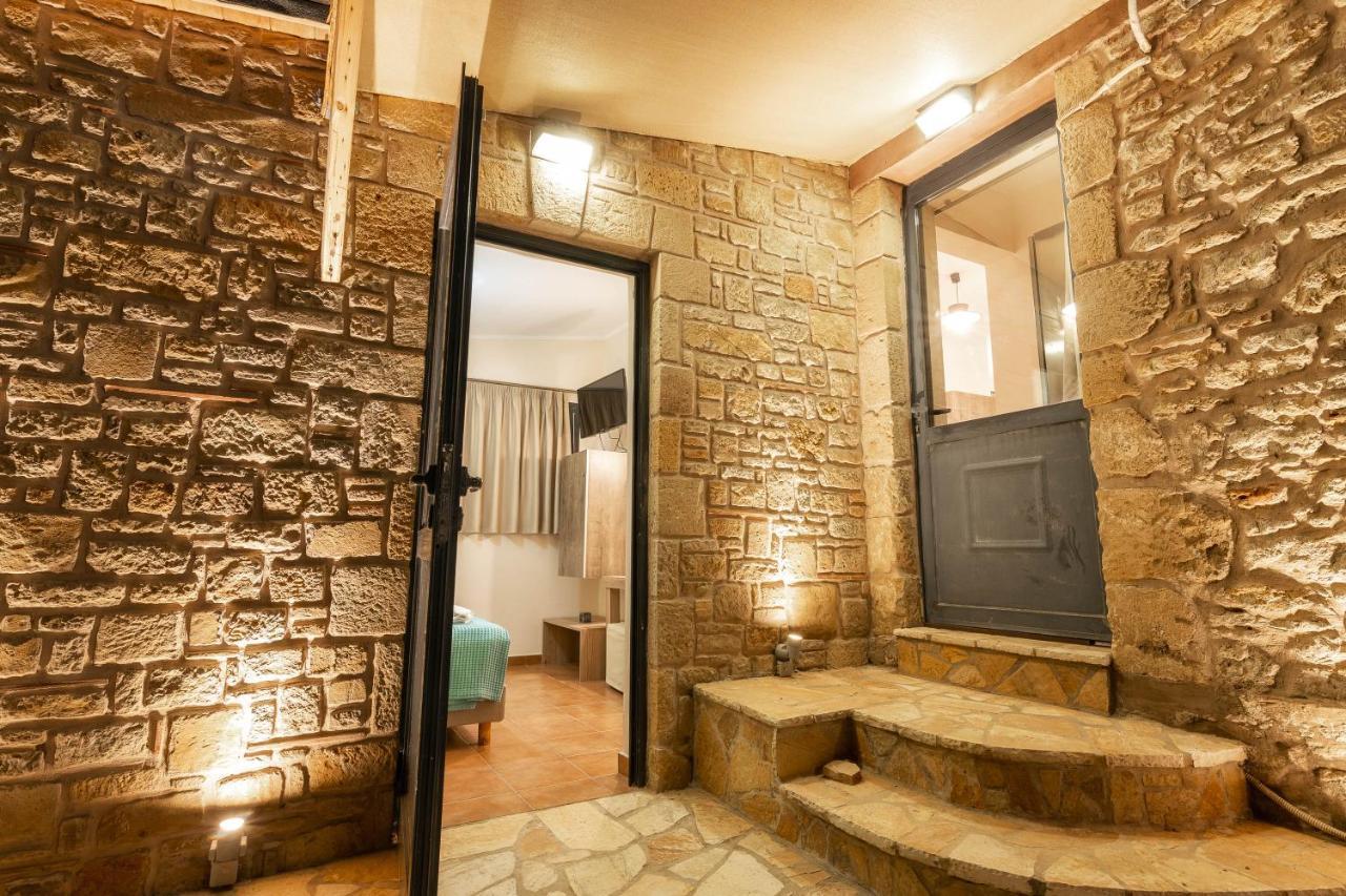 Georgia Apartments Kypseli Екстериор снимка